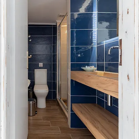 Hotel Triton Authentic Cretan Tsoútsouros