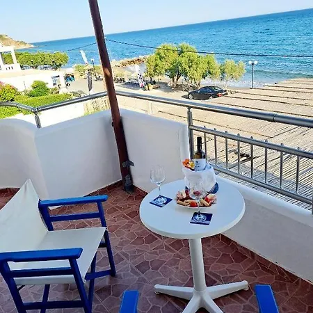 Triton Authentic Cretan 4* Tsoútsouros